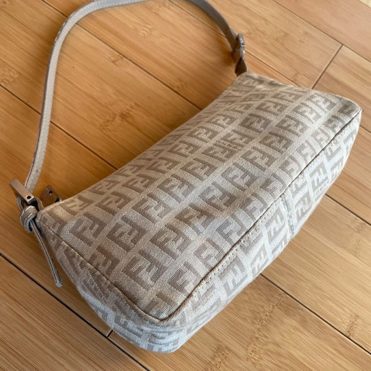 Beige Zucca Baguette
