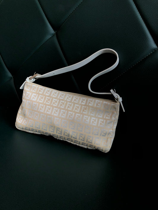 Baguette Bag in Beige